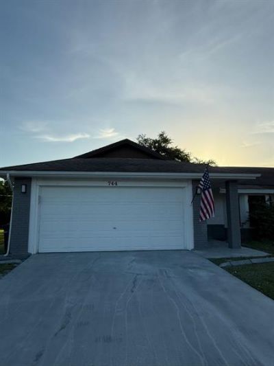 744 SW Carmelite Street, Port Saint Lucie, FL 34983 Photo