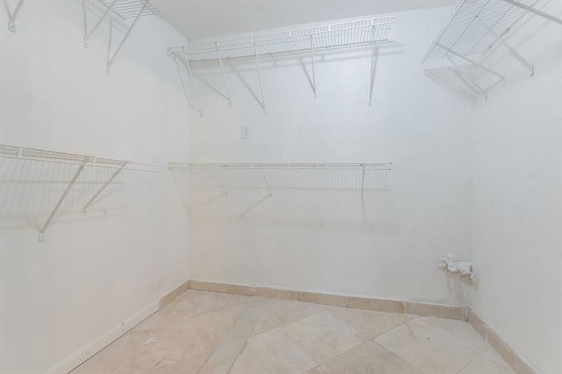 8424 SW 102nd Place, Miami, FL 33173 Photo