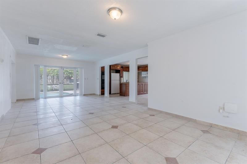 8424 SW 102nd Place, Miami, FL 33173 Photo
