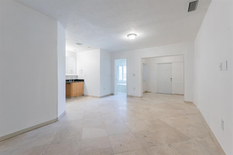 8424 SW 102nd Place, Miami, FL 33173 Photo