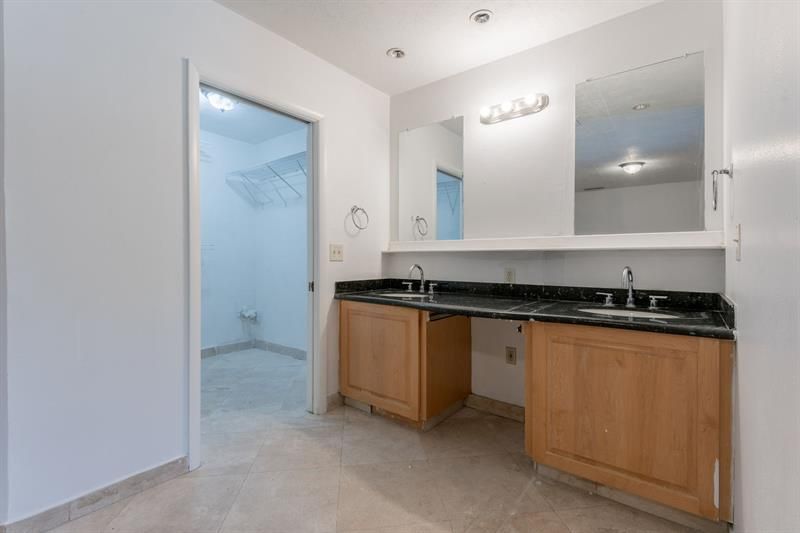 8424 SW 102nd Place, Miami, FL 33173 Photo