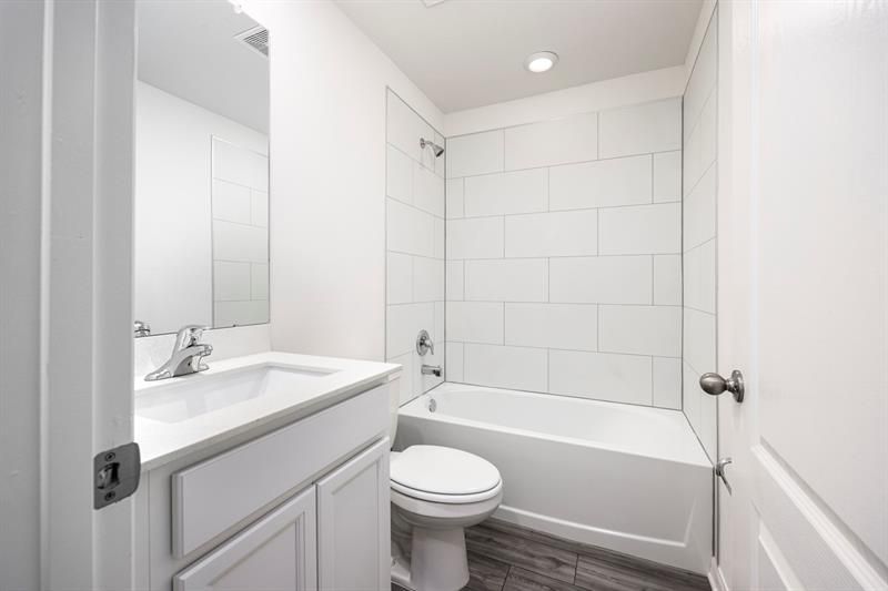 375 SW Dwight Avenue, Port Saint Lucie, FL 34983 Photo