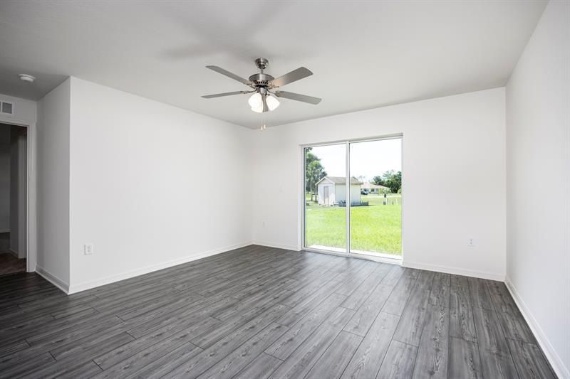 375 SW Dwight Avenue, Port Saint Lucie, FL 34983 Photo