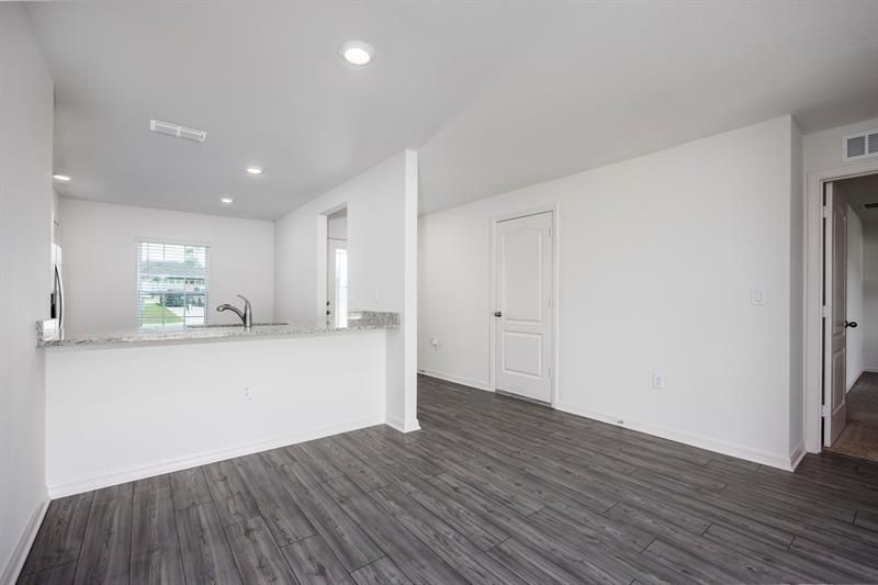 375 SW Dwight Avenue, Port Saint Lucie, FL 34983 Photo