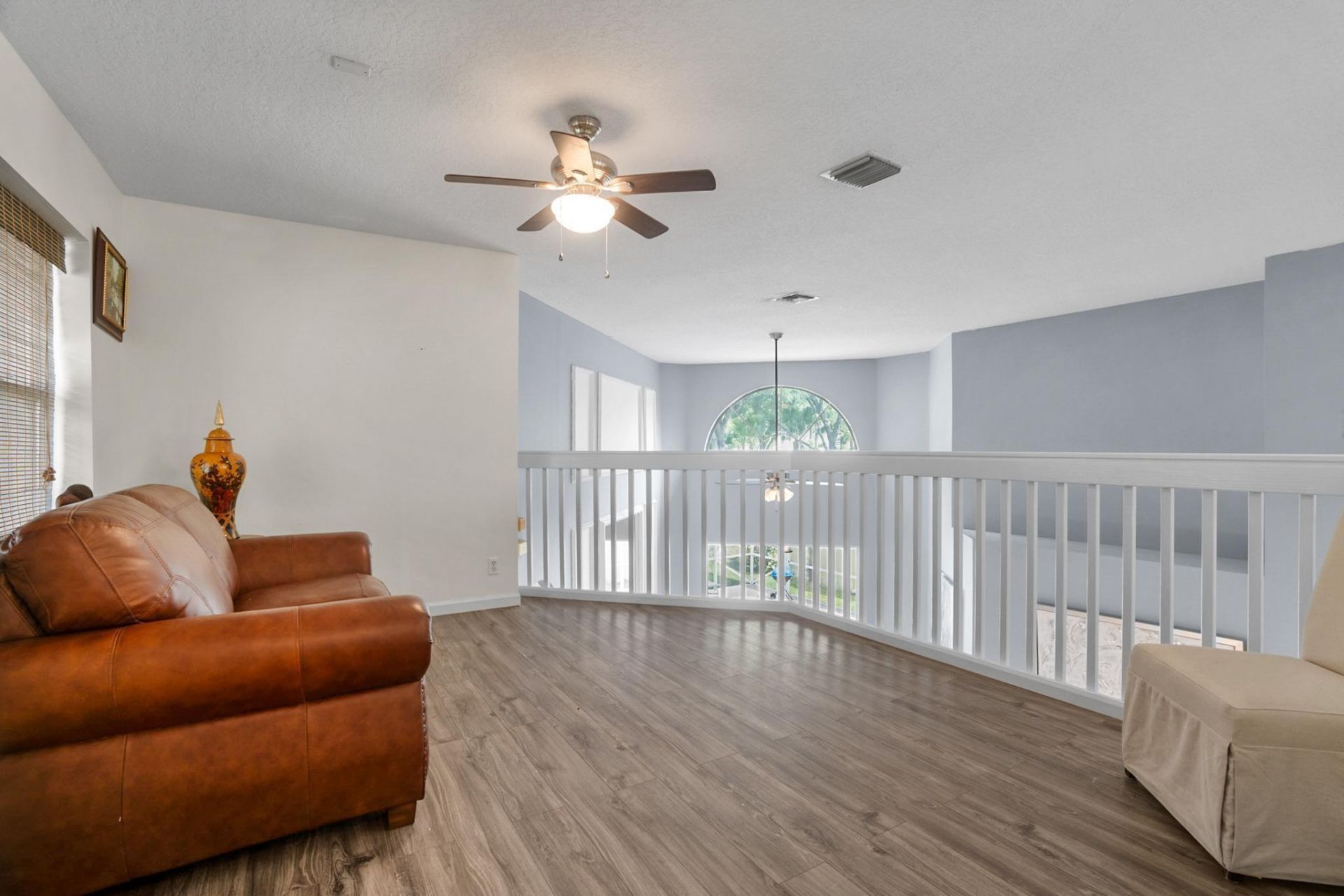 3273 El Camino Real, West Palm Beach, FL 33409 Photo