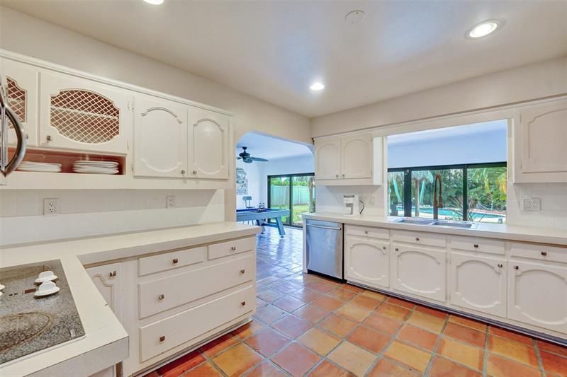 60 SE 10th Street, Pompano Beach, FL 33060 Photo