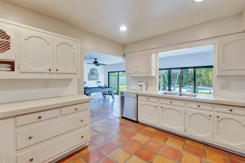 60 SE 10th Street, Pompano Beach, FL 33060 Photo