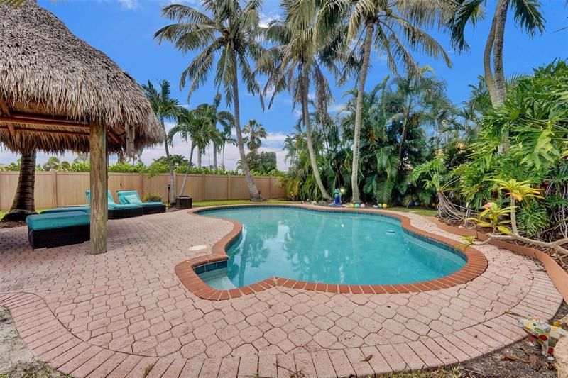 60 SE 10th Street, Pompano Beach, FL 33060 Photo