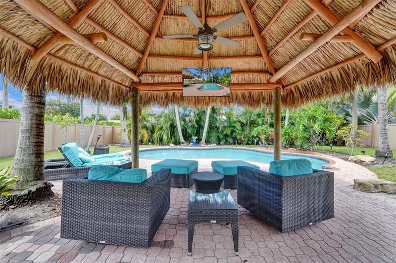 60 SE 10th Street, Pompano Beach, FL 33060 Photo