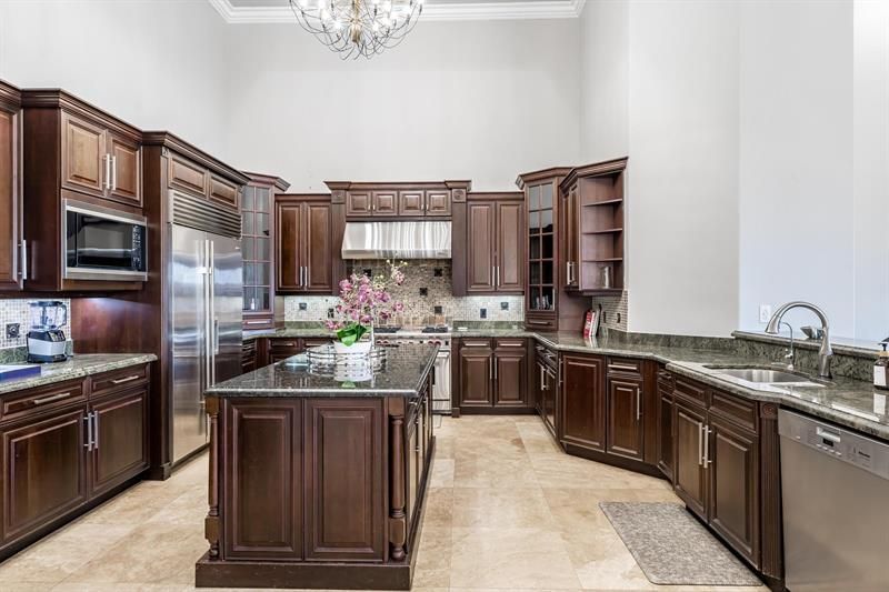 3111 Lake Ridge Ln, Weston, FL 33332 Photo