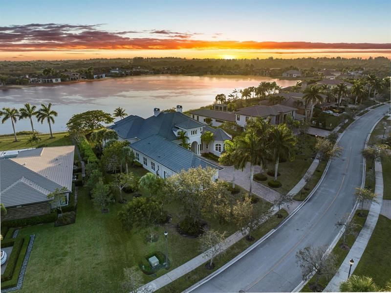 3111 Lake Ridge Ln, Weston, FL 33332 Photo