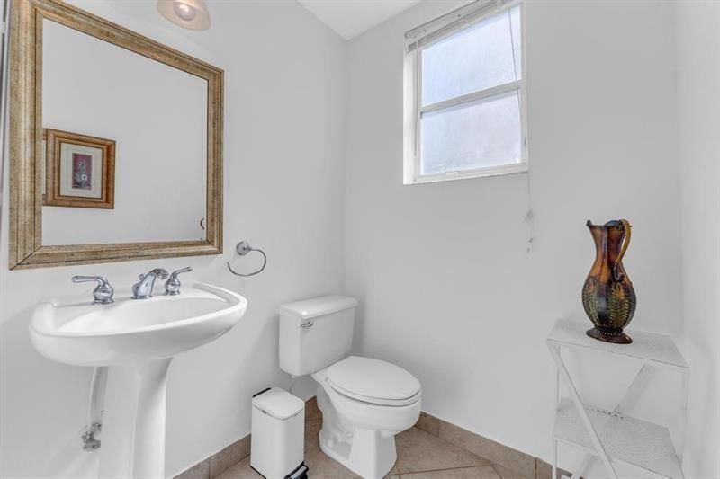 2028 SW 176th Terrace, Miramar, FL 33029 Photo