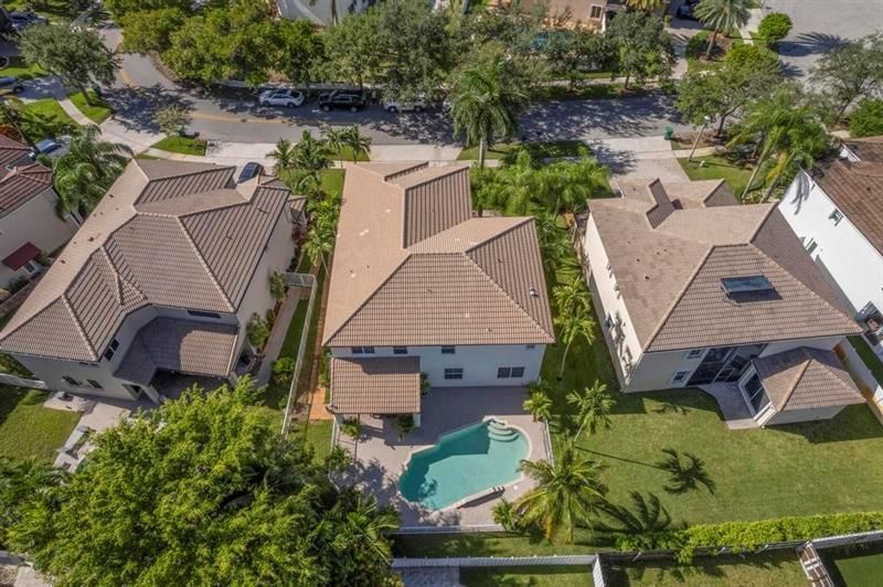 2028 SW 176th Terrace, Miramar, FL 33029 Photo