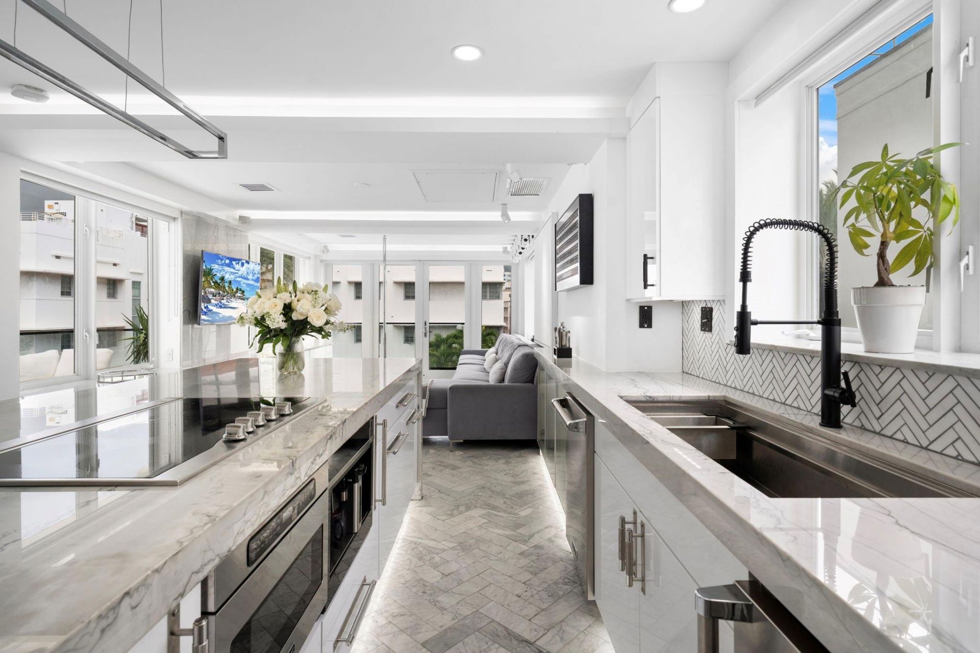 124 11th St, Miami Beach, FL 33139 Photo