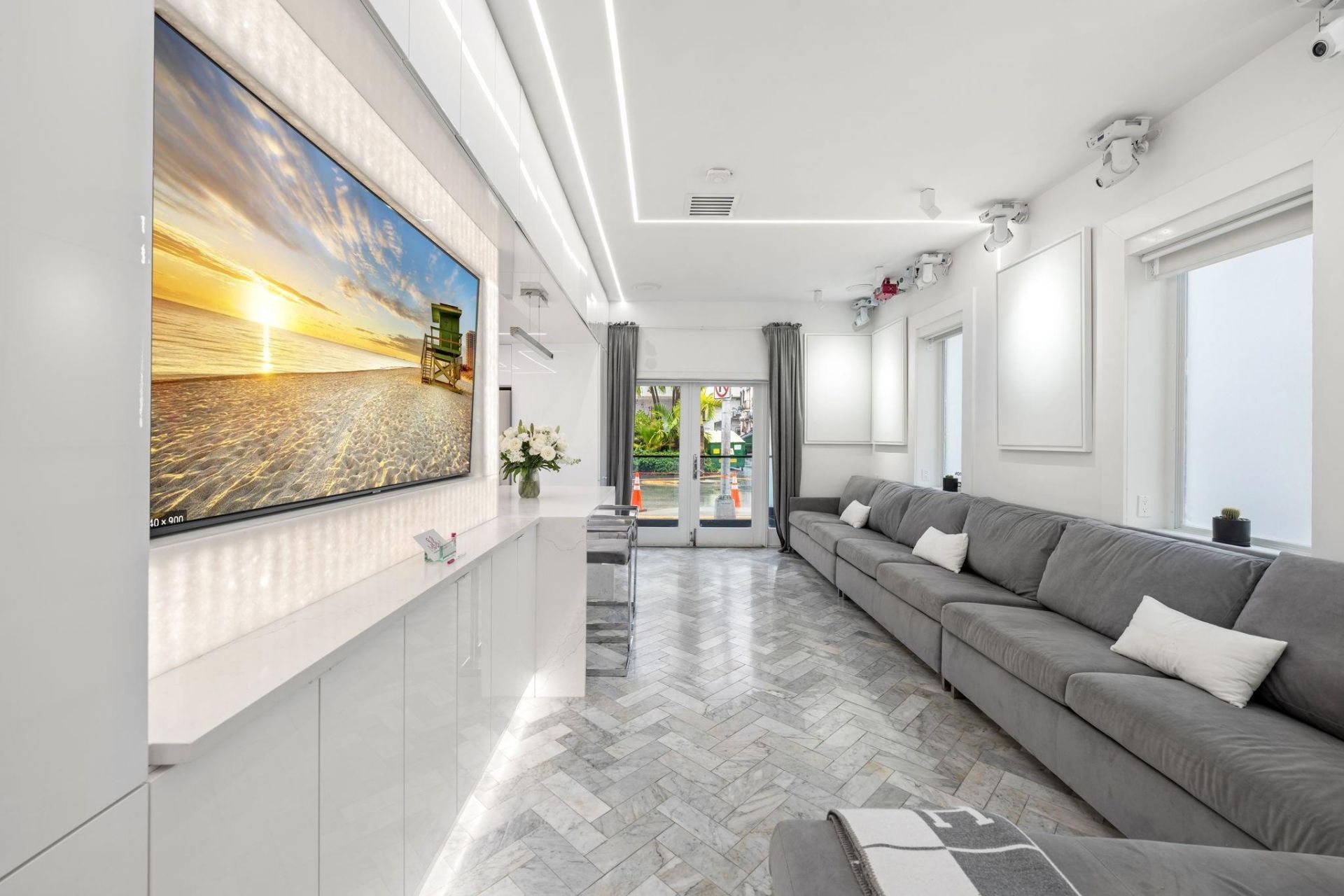 124 11th St, Miami Beach, FL 33139 Photo