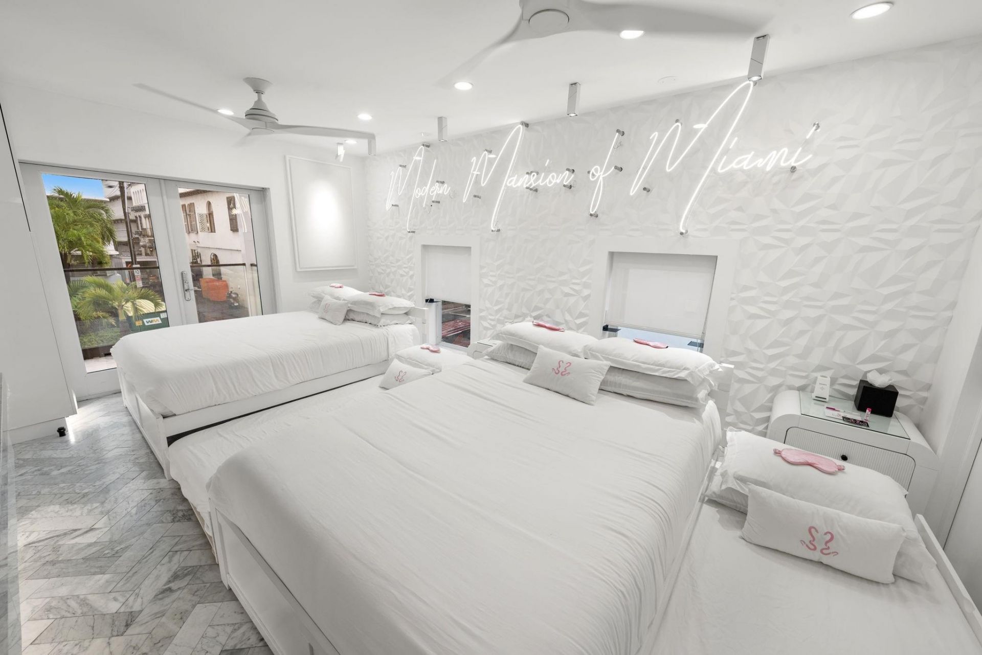 124 11th St, Miami Beach, FL 33139 Photo