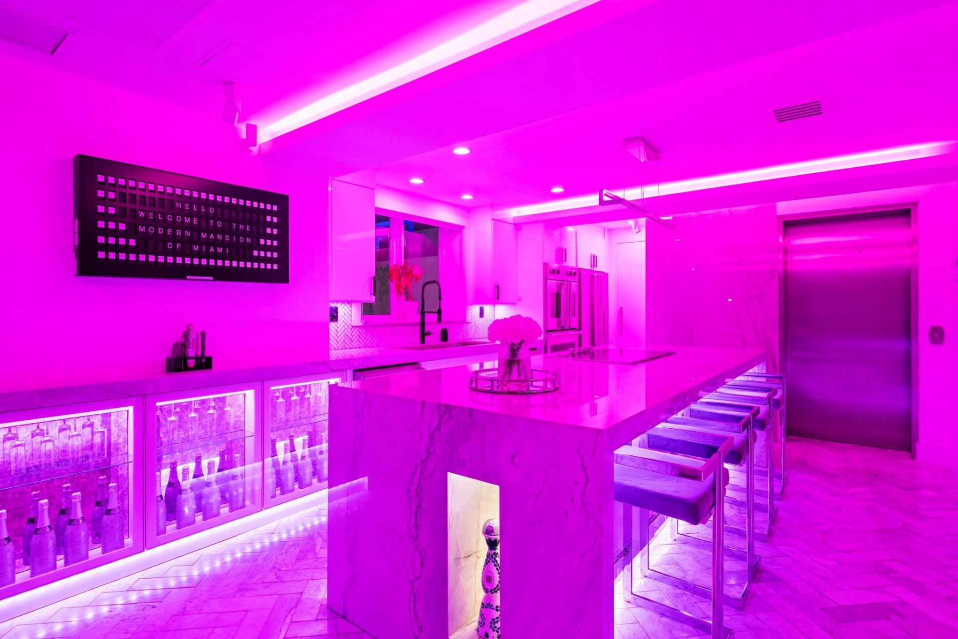 124 11th St, Miami Beach, FL 33139 Photo