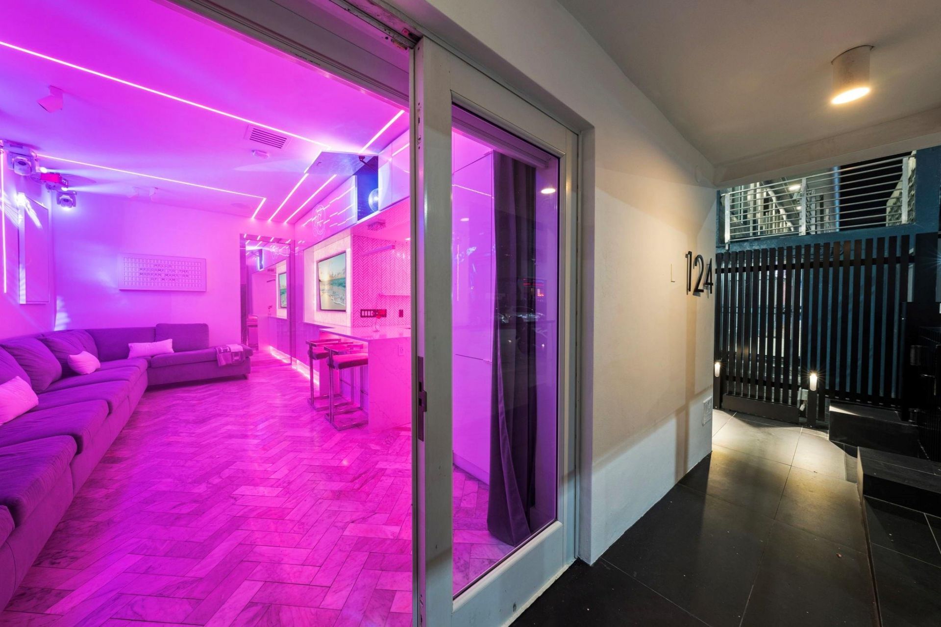 124 11th St, Miami Beach, FL 33139 Photo