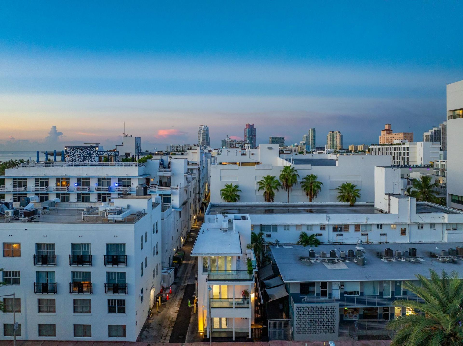 124 11th St, Miami Beach, FL 33139 Photo