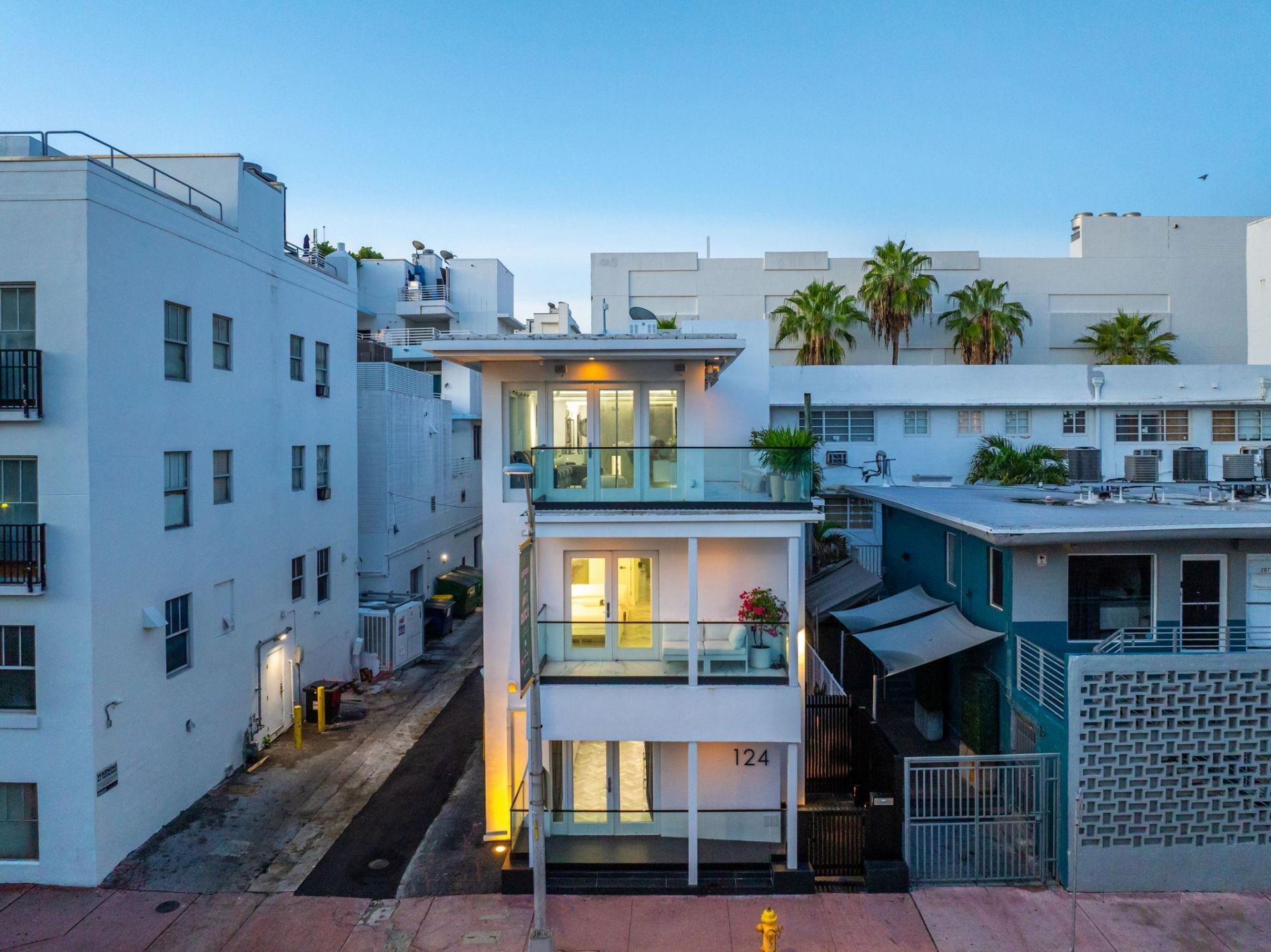 124 11th St, Miami Beach, FL 33139 Photo