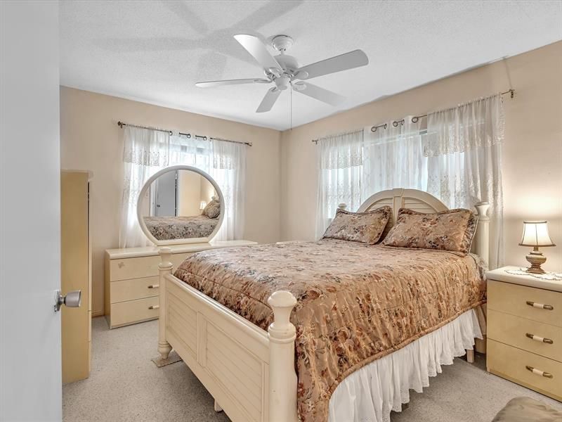 4220 NW 49th Ave, Lauderdale Lakes, FL 33319 Photo