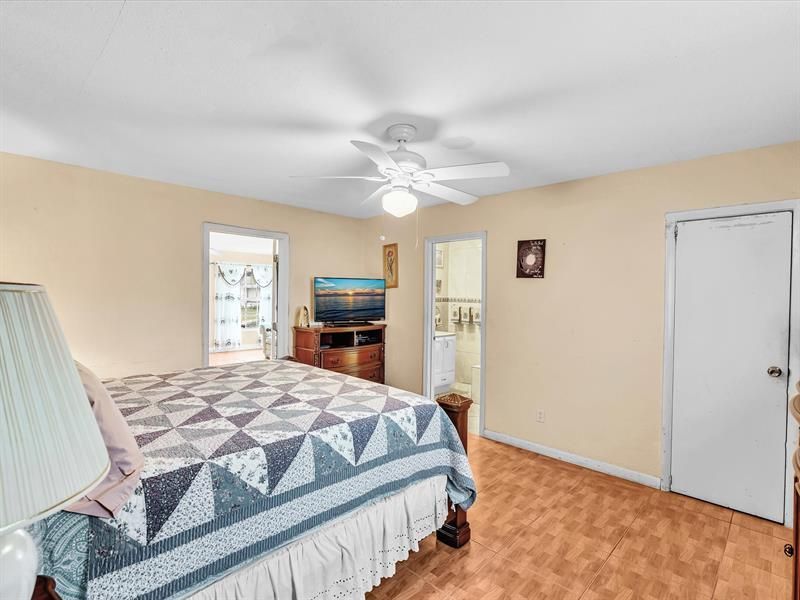 4220 NW 49th Ave, Lauderdale Lakes, FL 33319 Photo