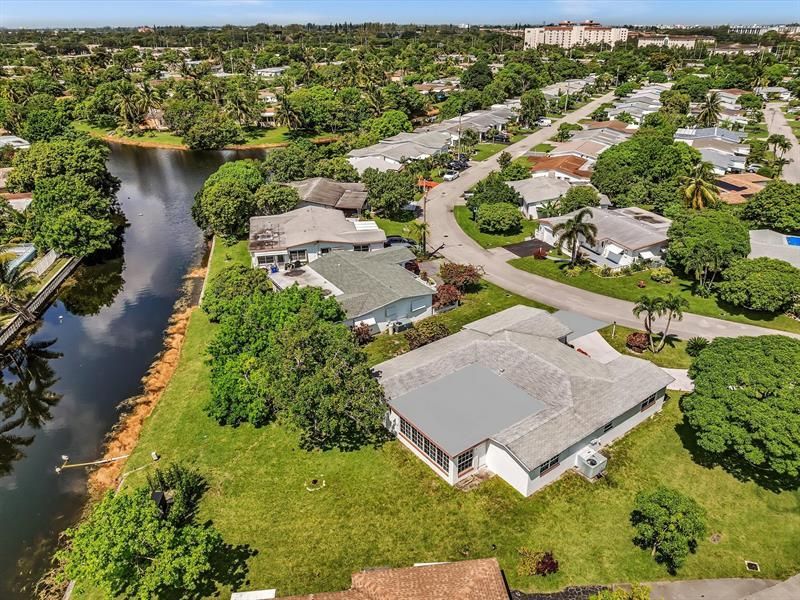 4220 NW 49th Ave, Lauderdale Lakes, FL 33319 Photo