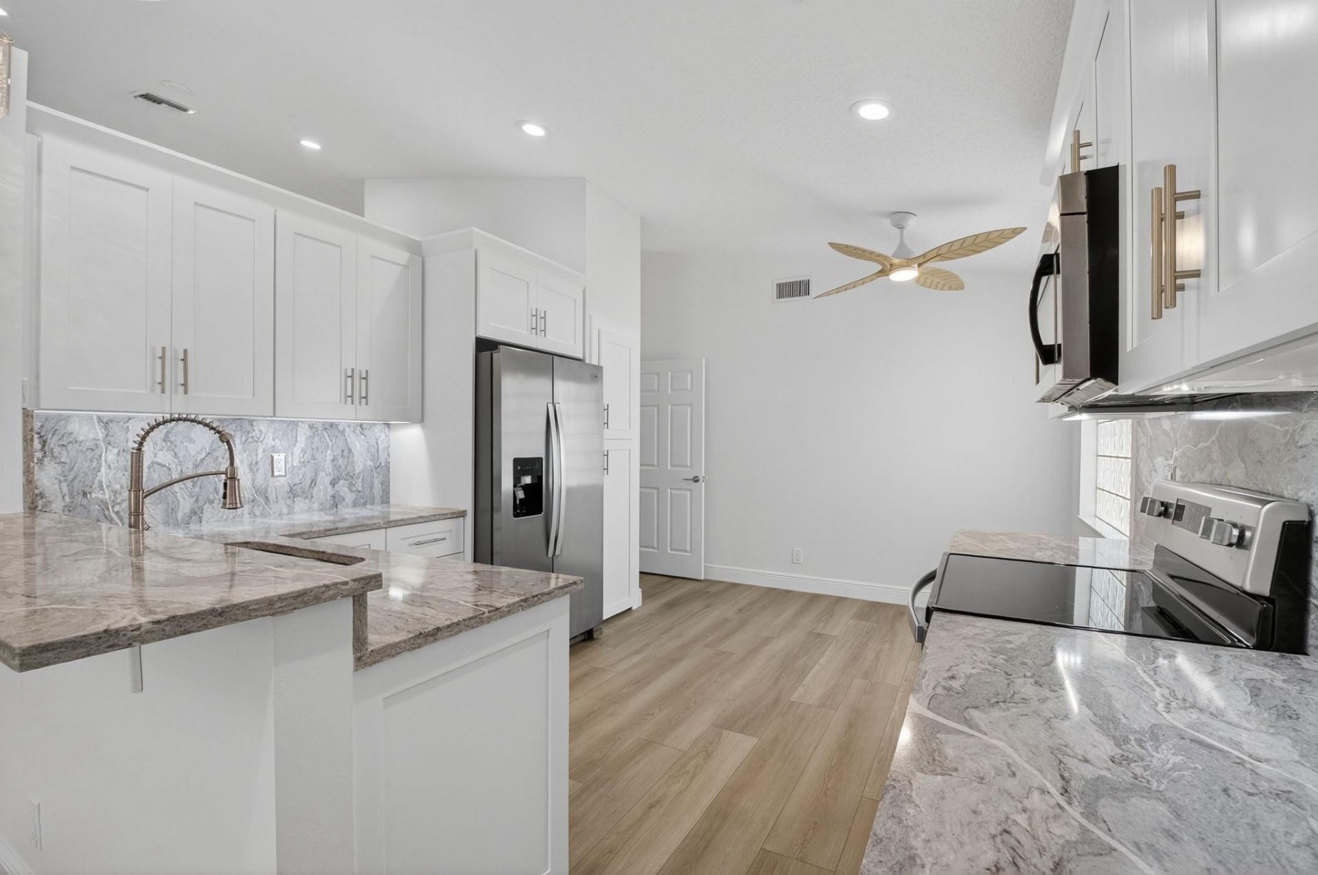 5891 Royal Isles Boulevard, Boynton Beach, FL 33437 Photo