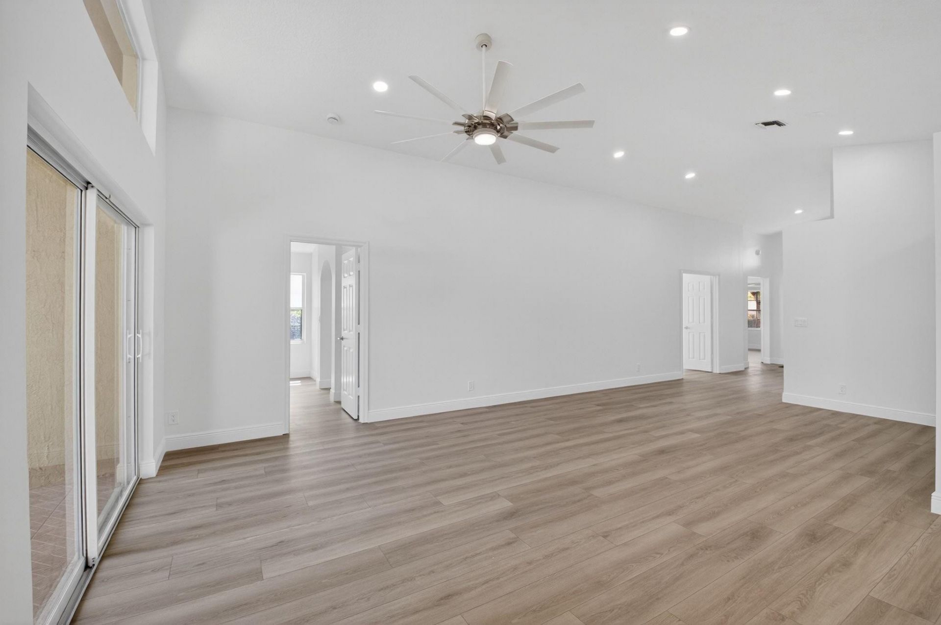 5891 Royal Isles Boulevard, Boynton Beach, FL 33437 Photo