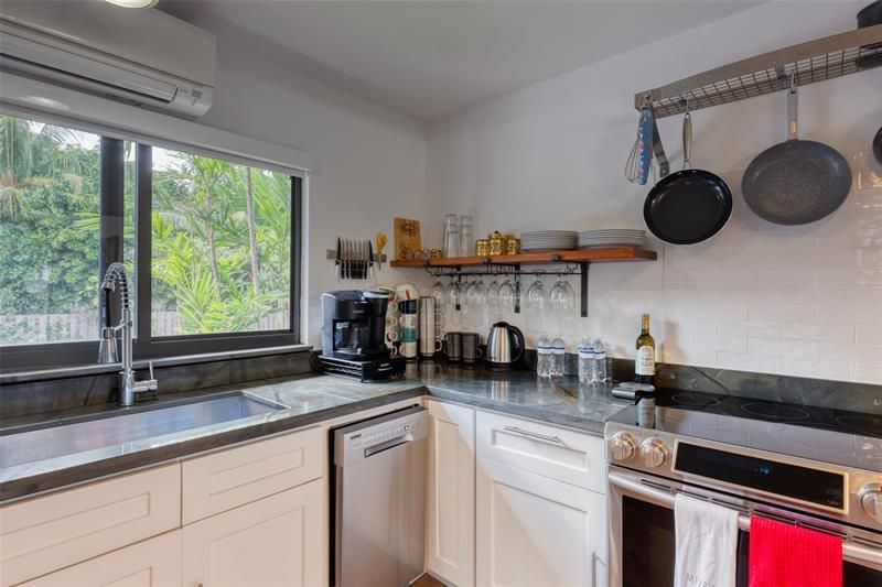 Please Call For Address, Fort Lauderdale, FL 33316 Photo