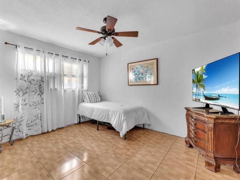 6772 Camelia Drive, Miramar, FL 33023 Photo