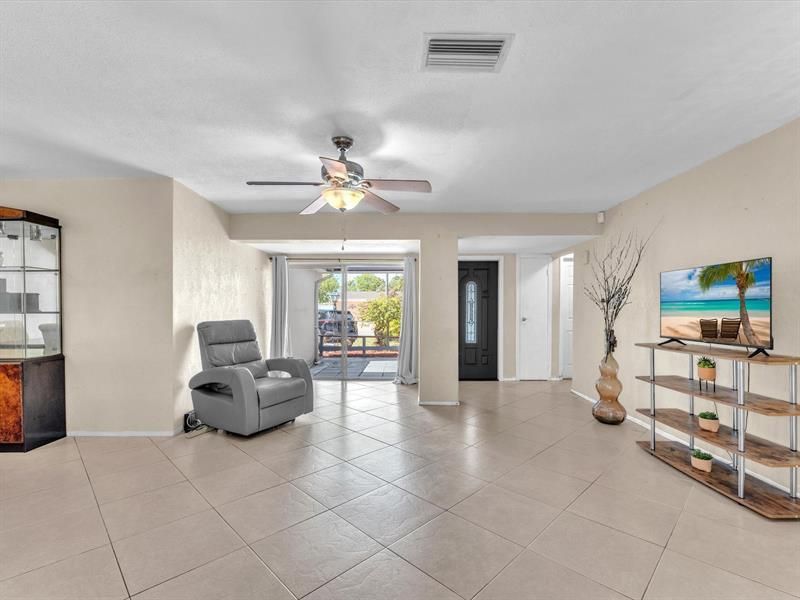 6772 Camelia Drive, Miramar, FL 33023 Photo