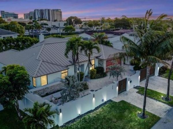 2460 NE 36th Street, Fort Lauderdale, FL 33308