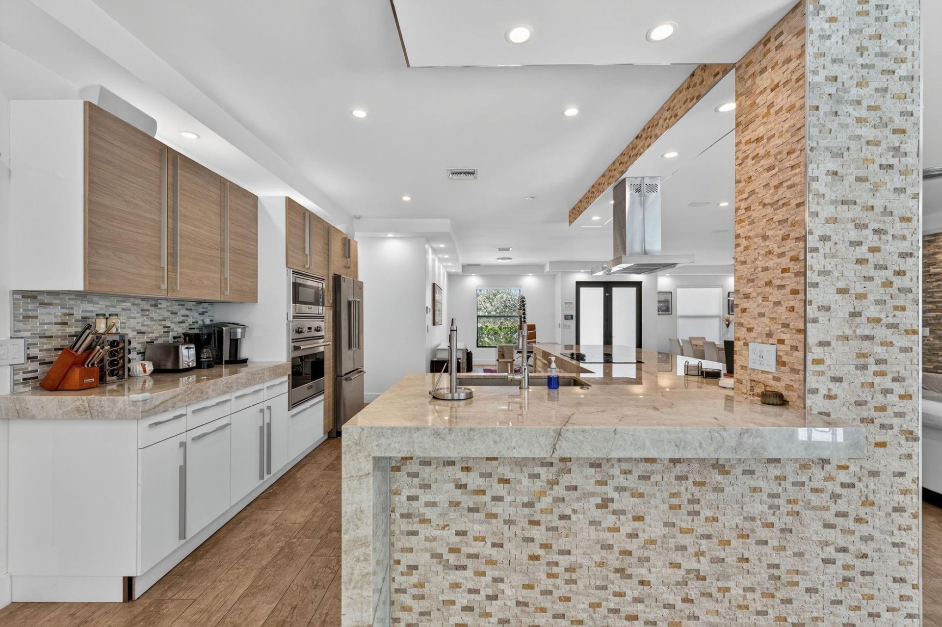 2460 NE 36th Street, Fort Lauderdale, FL 33308 Photo