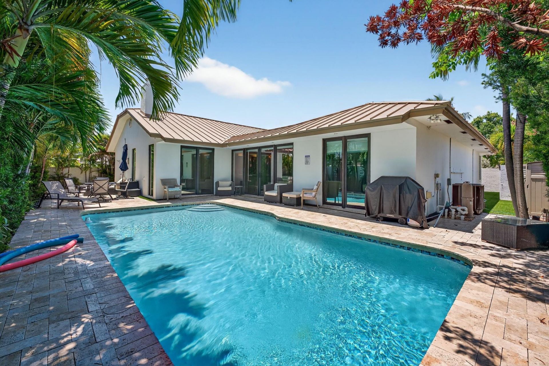 2460 NE 36th Street, Fort Lauderdale, FL 33308 Photo