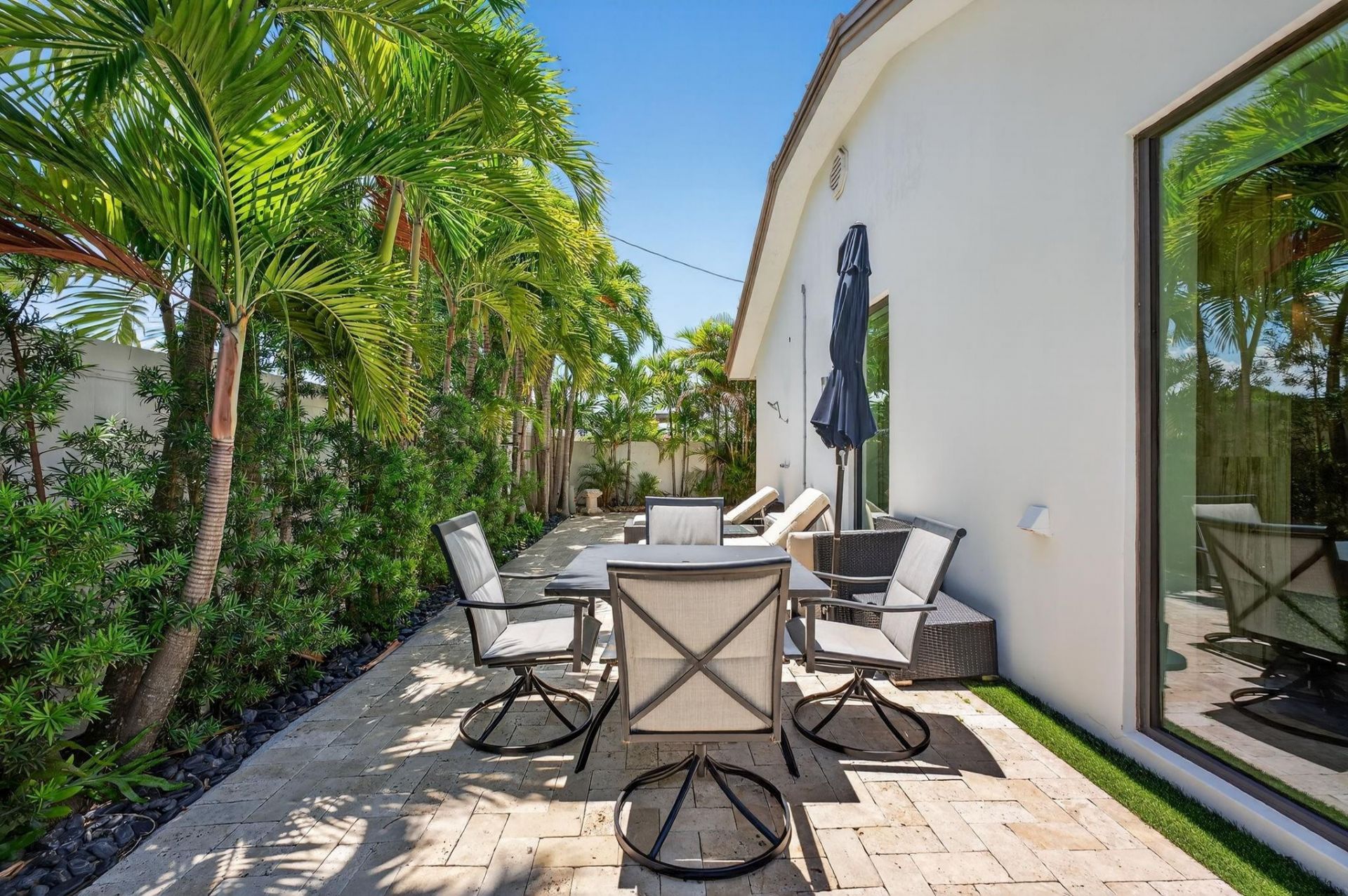 2460 NE 36th Street, Fort Lauderdale, FL 33308 Photo