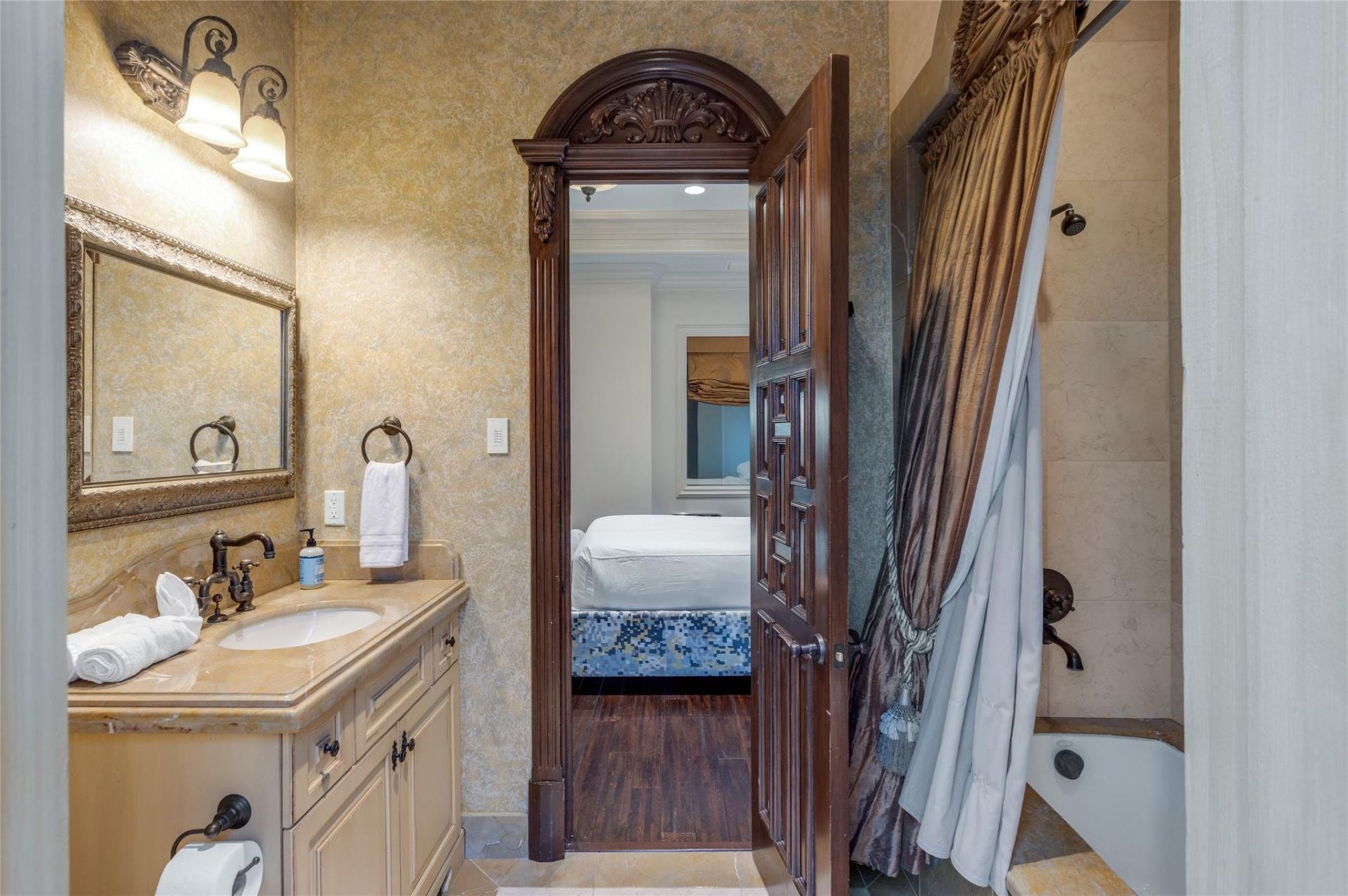 2306 Bay Dr, Pompano Beach, FL 33062 Photo