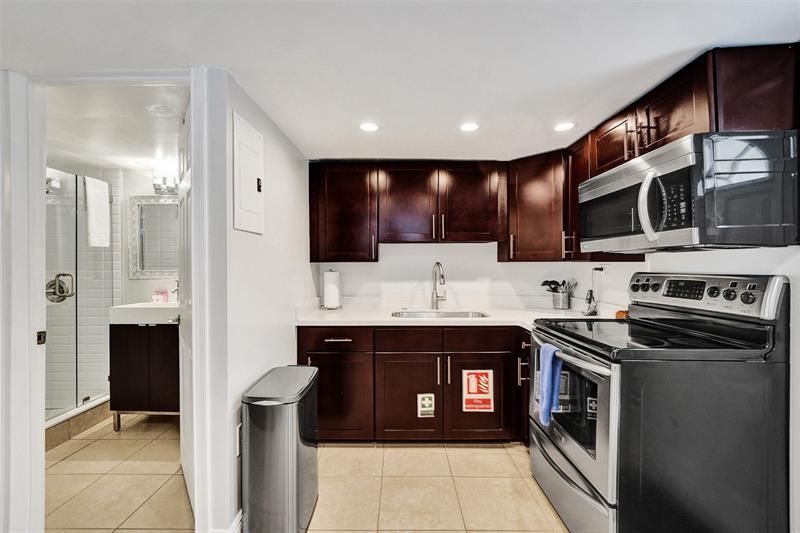 1245 NE 17th Way, Fort Lauderdale, FL 33304 Photo