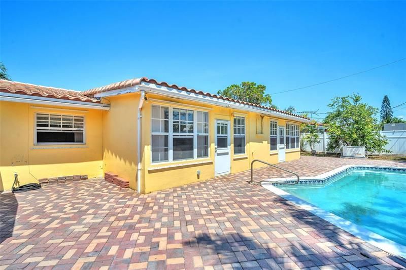 1910 NE 56th Street, Fort Lauderdale, FL 33308 Photo