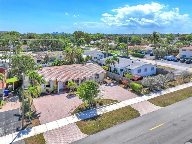 1910 NE 56th Street, Fort Lauderdale, FL 33308 Photo