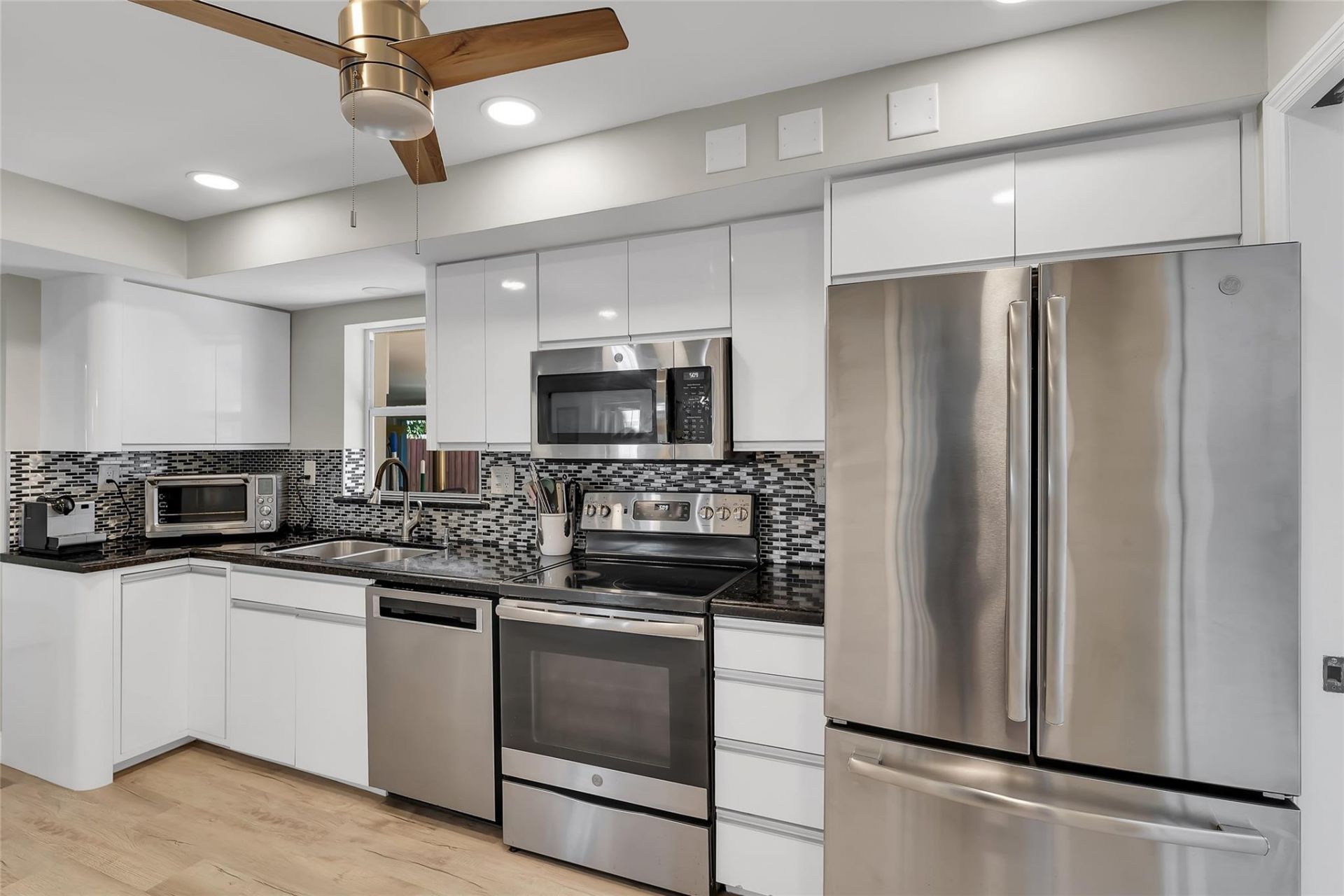 3404 Barton Road, Pompano Beach, FL 33062 Photo