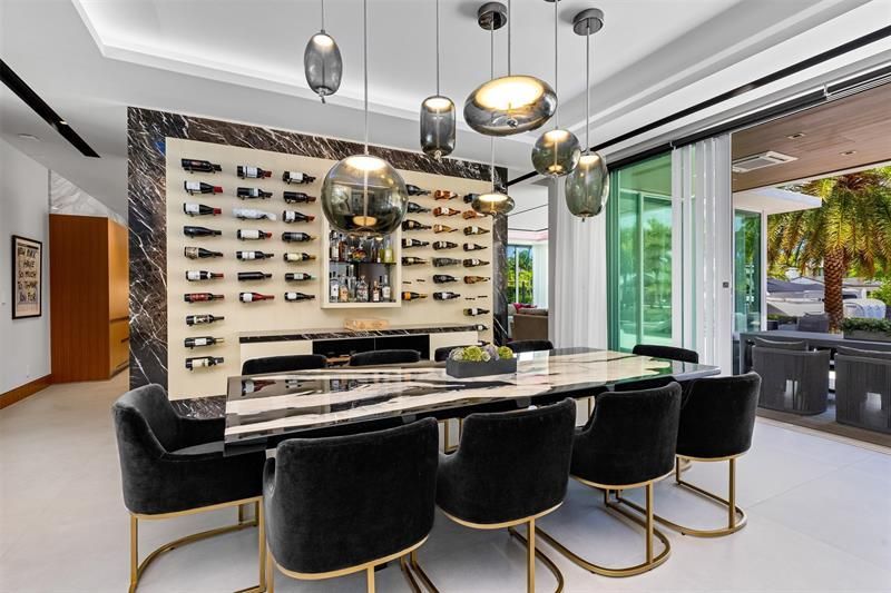 650 Royal Plaza Dr, Fort Lauderdale, FL 33301 Photo