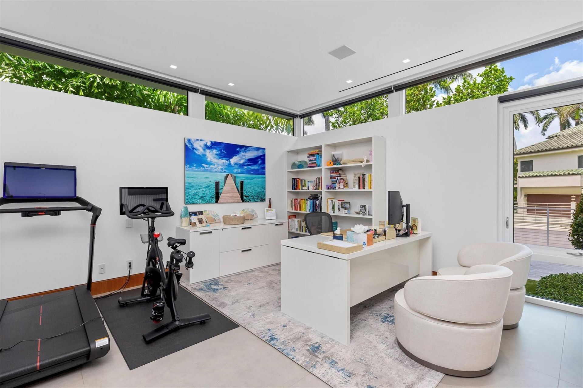 650 Royal Plaza Drive, Fort Lauderdale, FL 33301 Photo