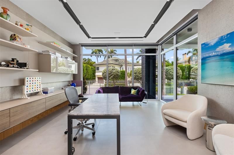 650 Royal Plaza Dr, Fort Lauderdale, FL 33301 Photo