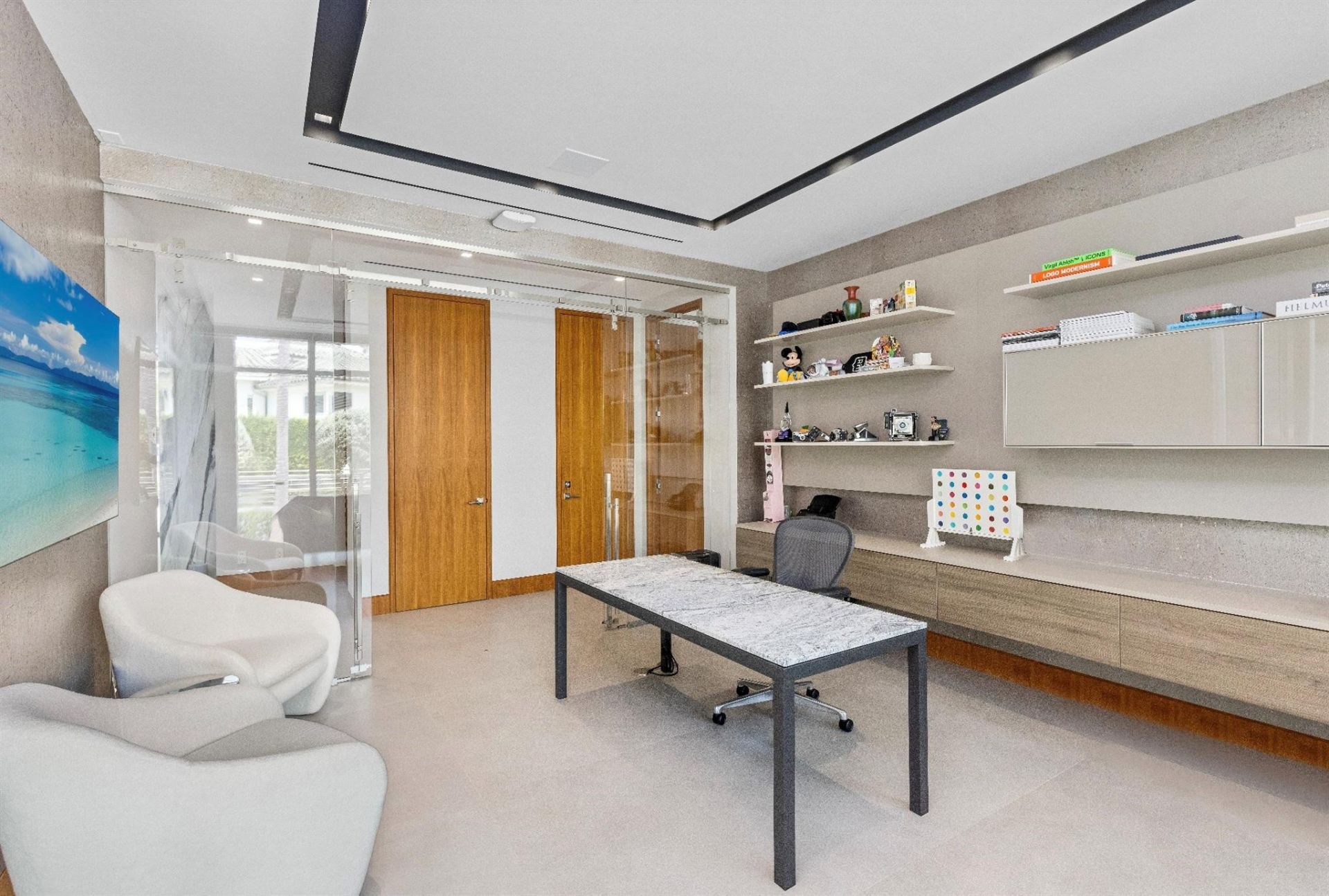 650 Royal Plaza Drive, Fort Lauderdale, FL 33301 Photo