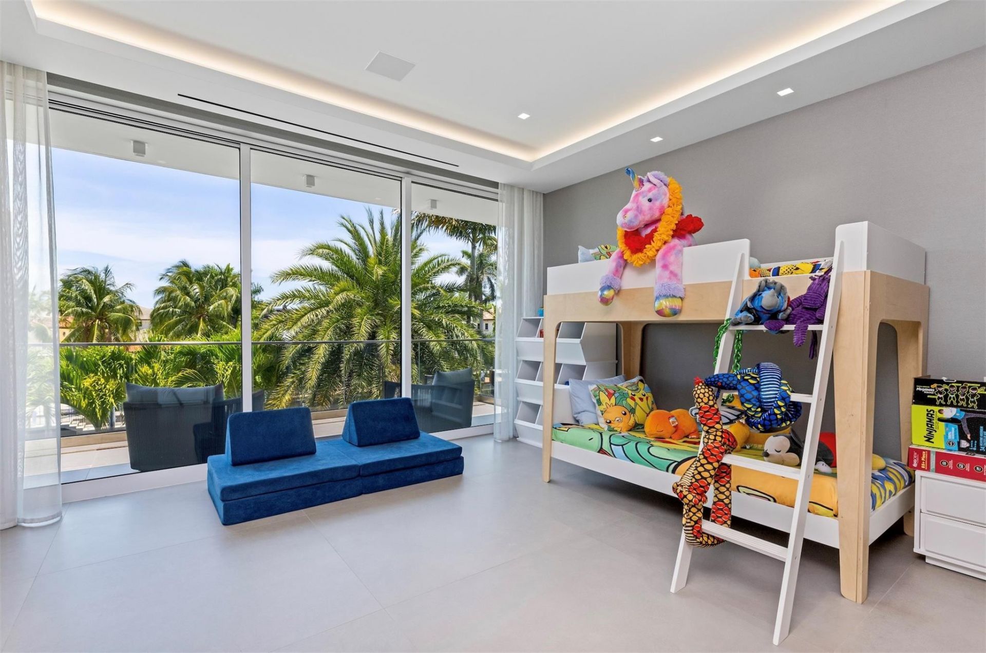 650 Royal Plaza Drive, Fort Lauderdale, FL 33301 Photo