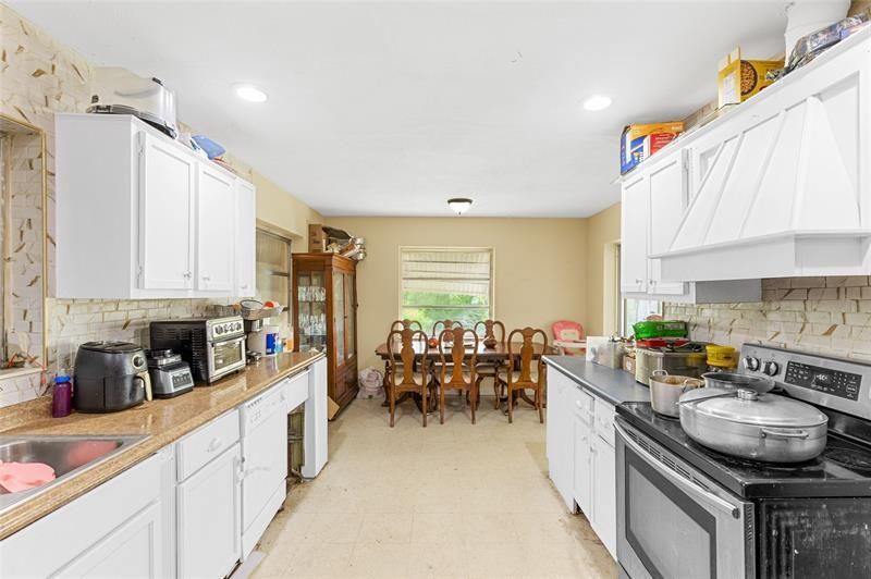 970 SW 67th Avenue, North Lauderdale, FL 33068 Photo