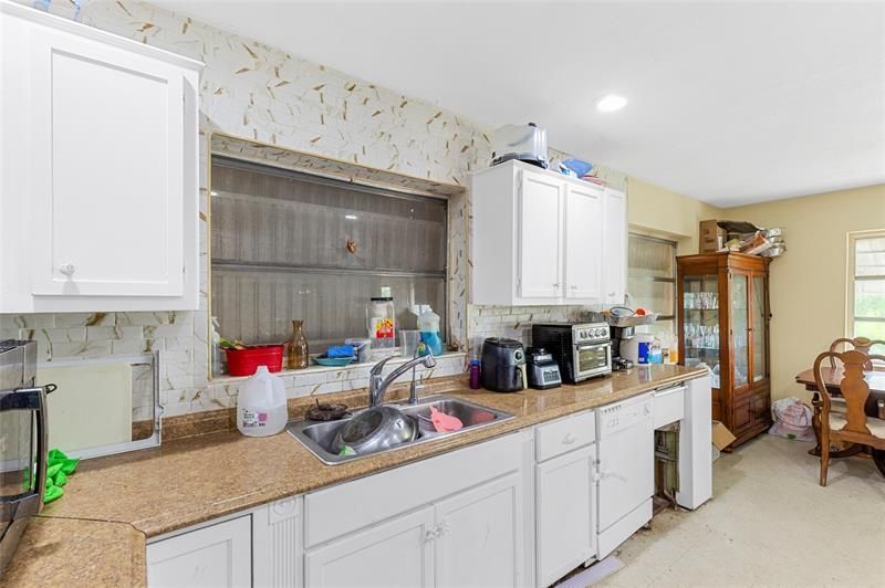 970 SW 67th Avenue, North Lauderdale, FL 33068 Photo