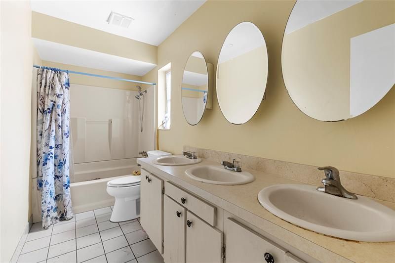 970 SW 67th Avenue, North Lauderdale, FL 33068 Photo