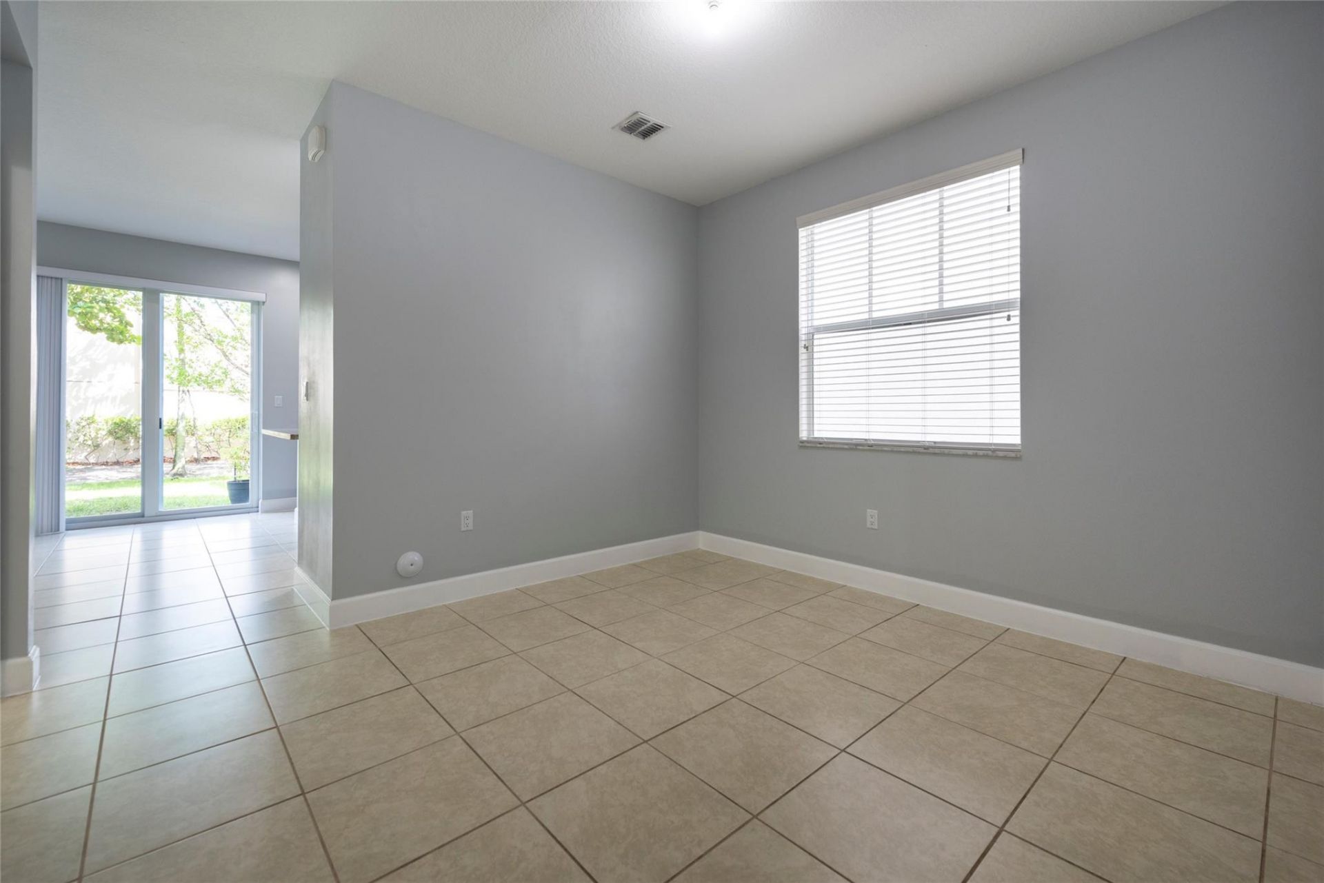 4731 NW 48th Terrace, Tamarac, FL 33319 Photo